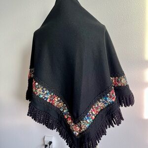 Vintage 1970 Emily Wetherby Shawl 35/70 Inches